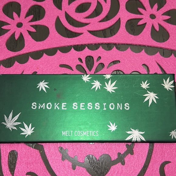 Melt cosmetics Smoke Sessions - Picture 2 of 3